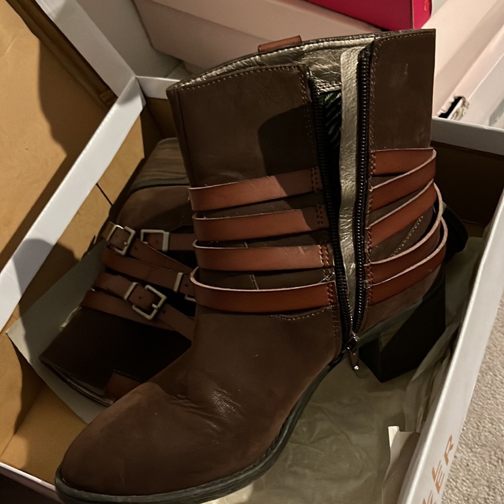 Booties - Picture 2 of 4